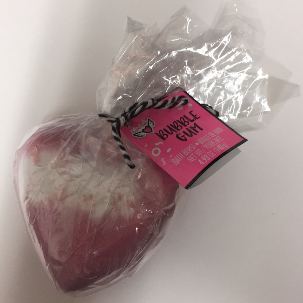 NWT Bath Bomb